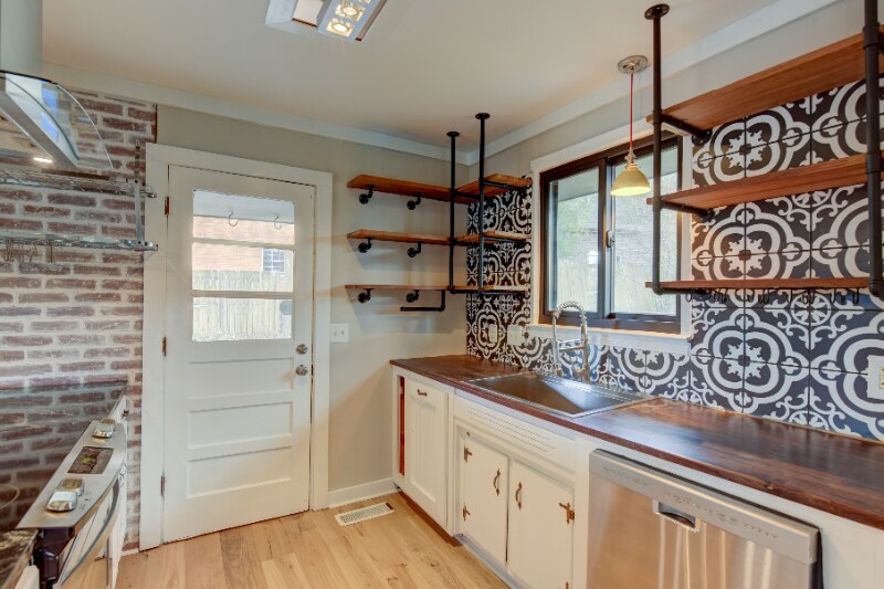 Building Photo - 551 Bonerwood Dr