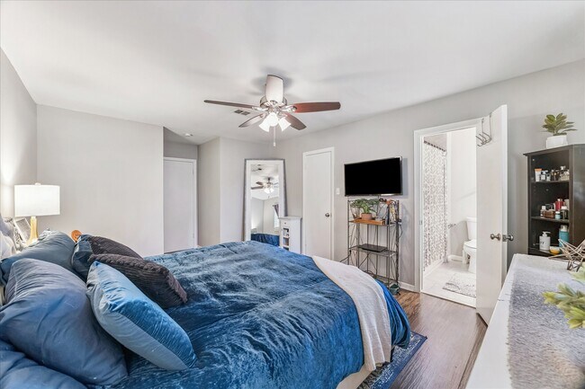 Building Photo - 5811 Spruce Forest Dr