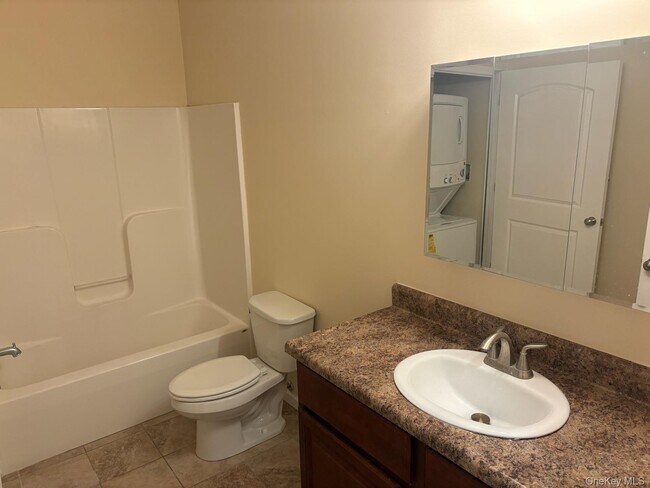 Building Photo - 37 North St