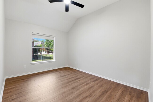 Building Photo - 29819 S Legends Village Cir