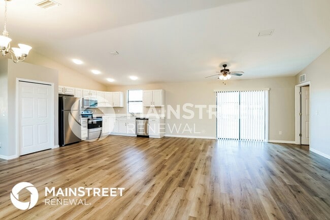 Building Photo - 3800 34th St SW