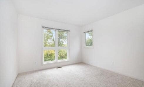 Building Photo - 905 Wildt St