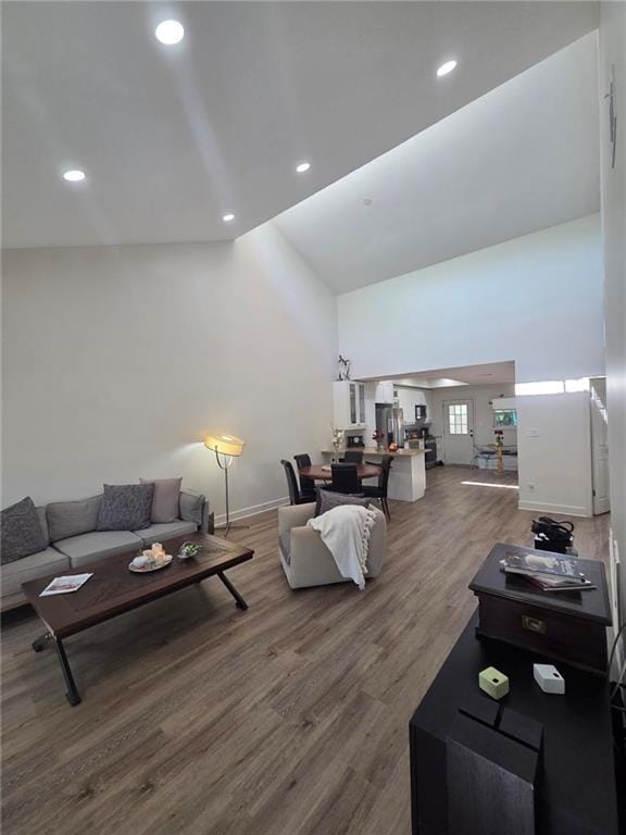 Building Photo - 603 Serramonte Dr