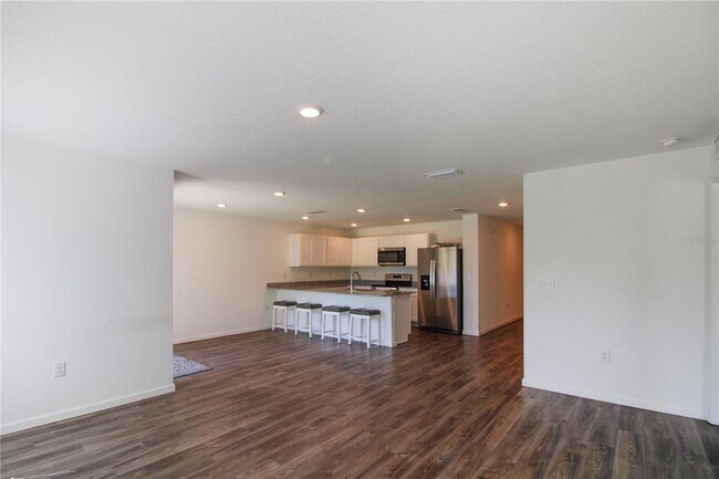 Building Photo - 10276 N Spaulding Dr