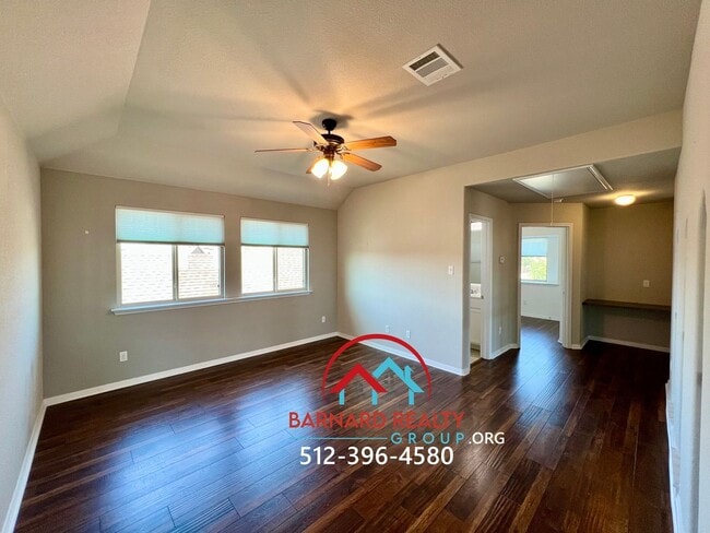 Building Photo - Available May 24: Stunning Model Home in B...