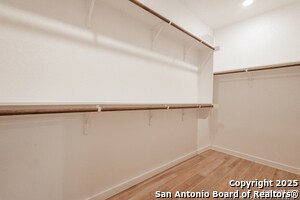 Building Photo - 1516 SPECHTS