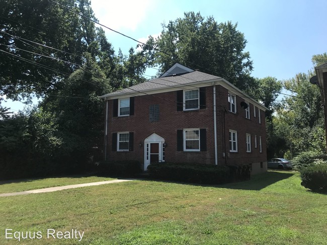 Primary Photo - 710 W Woodlawn Ave
