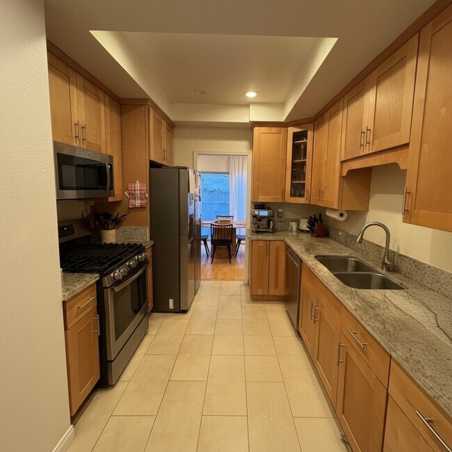 Kitchen - New Stainless Appliances - 817 10th St