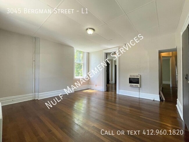 Building Photo - 3045 Bergman St