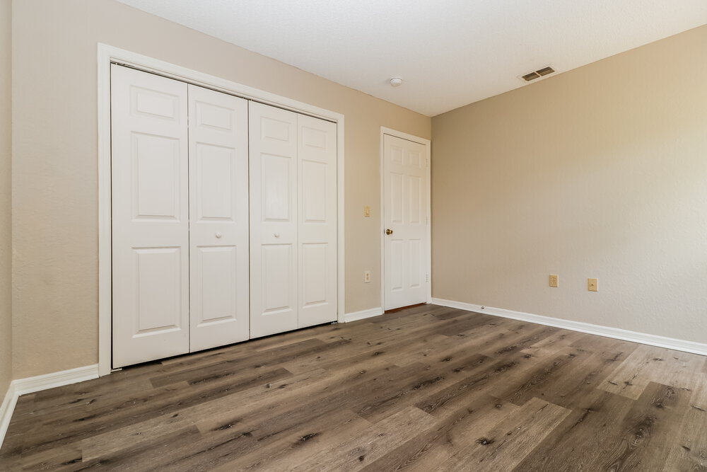 Building Photo - 3352 Bluestone Ave