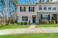 Building Photo - Spacious 3-Bed / 2.5-Bath Townhome with Open Floor Plan & Assigned Parking – Convenient to Downto...