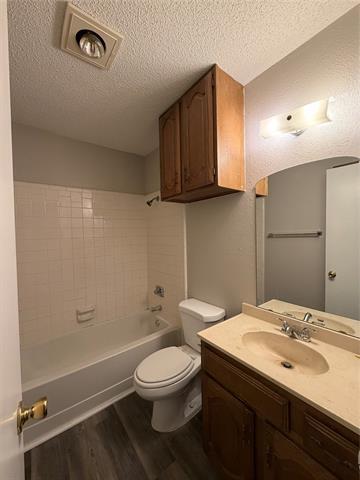 Building Photo - 5216 Carpenter Dr
