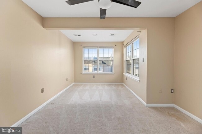 Building Photo - 3343 Cape May Ct