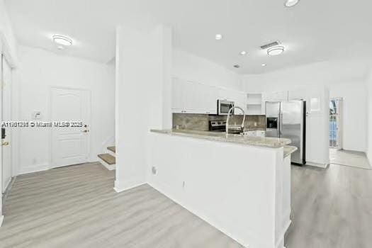 Building Photo - 769 NE 195th St
