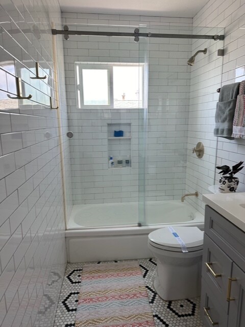 Building Photo - 205 41st St