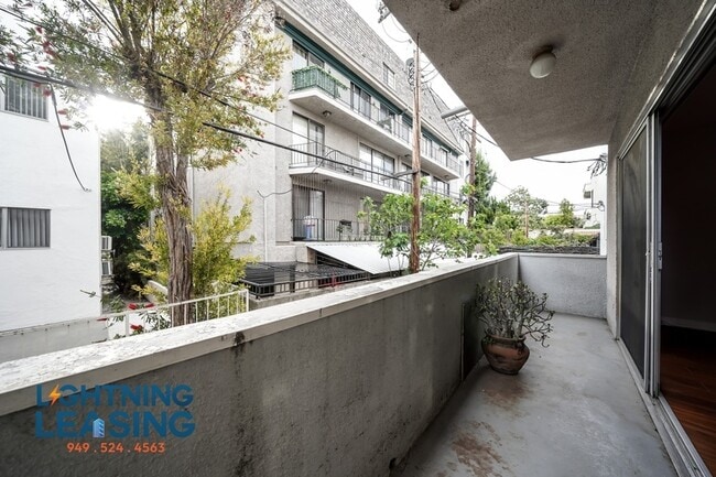 Building Photo - 815 S Shenandoah St
