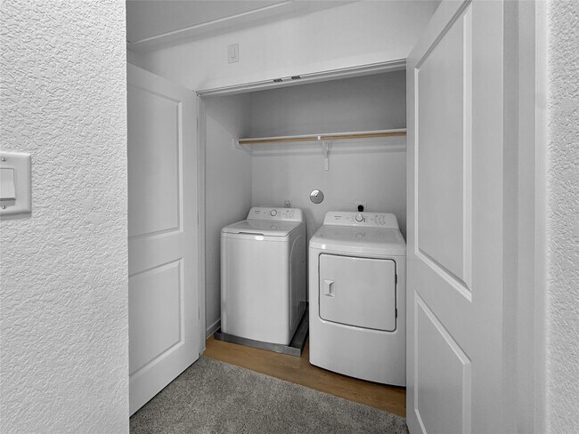 Building Photo - 31460 Moore Rd