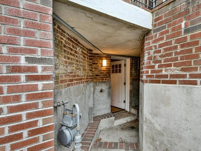 Building Photo - 3415 13th St NW