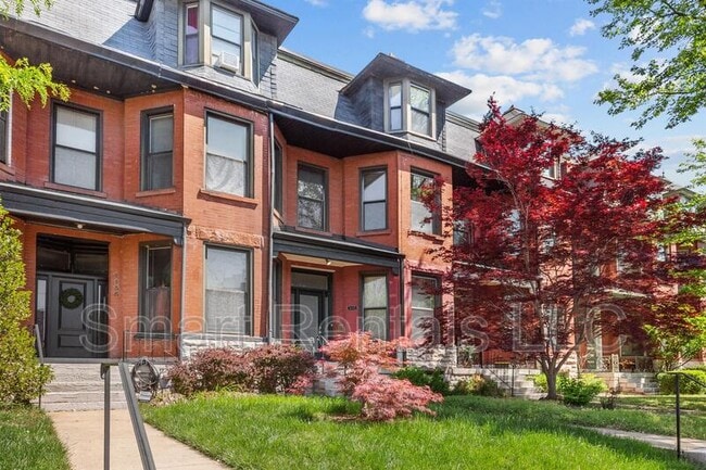 Building Photo - 4133 Laclede Ave