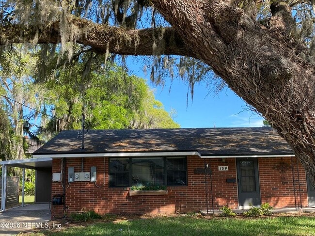 Building Photo - 104 St Elmo Rd