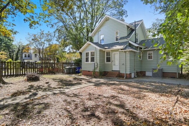 Building Photo - 4BR / 2BA House Near ODU