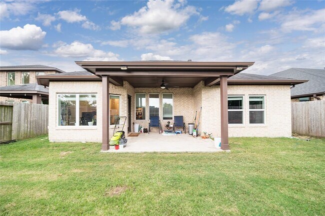 Building Photo - 28222 Calm Brook Ln
