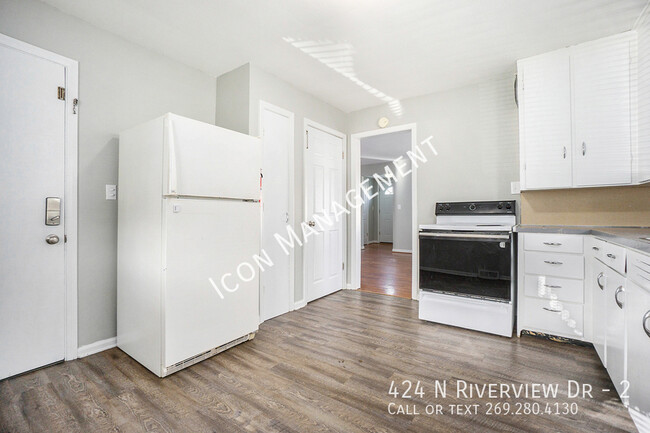 Building Photo - Beautiful 2 bed in Parchment