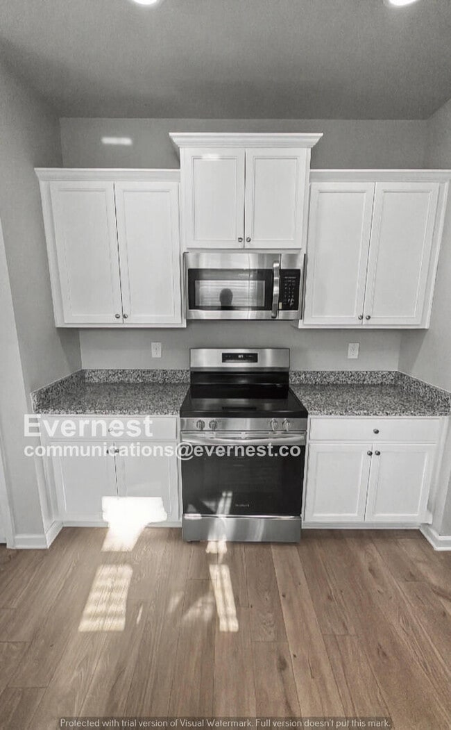 Building Photo - 312 Bertha Honey Stewart Dr