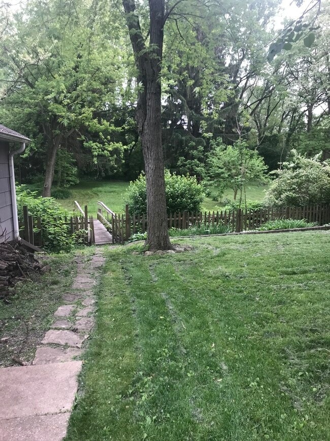 Building Photo - 1953 Curtiss St