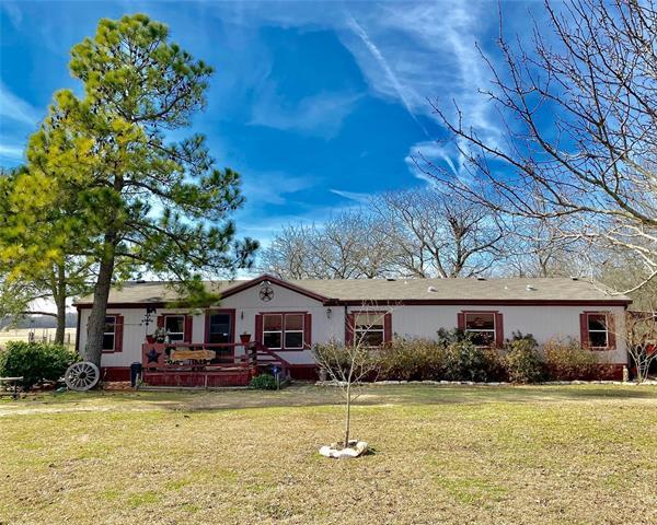 Primary Photo - 272 County Road 2062