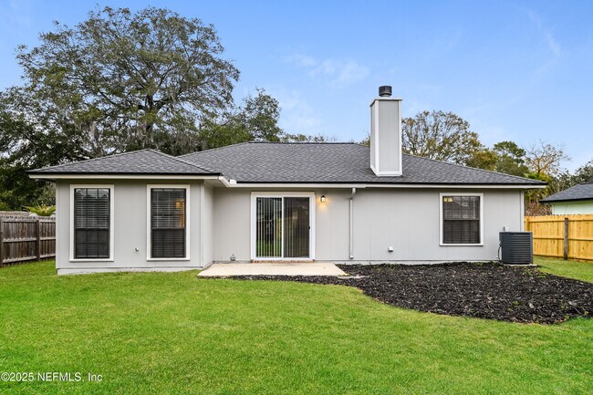 Building Photo - 12484 N Windy Willows Dr