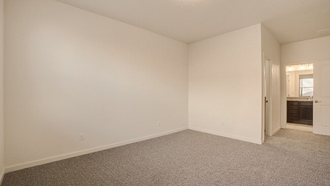 Building Photo - New Construction in Santa Fe!!!!