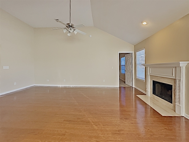 Building Photo - 2074 Longhunter Chase Drive