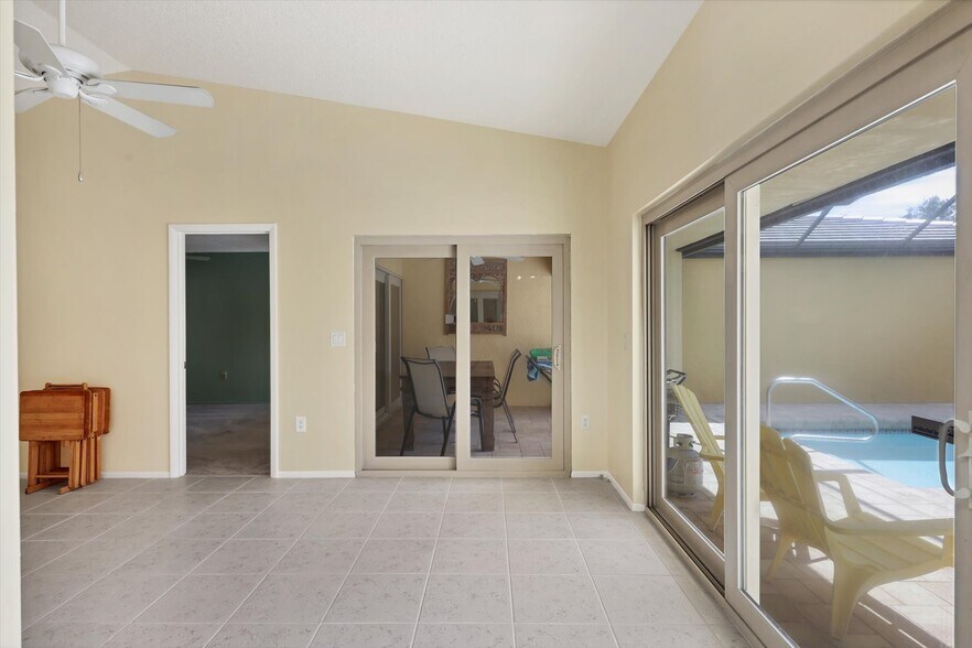 Building Photo - 3638 Glen Oaks Manor Dr