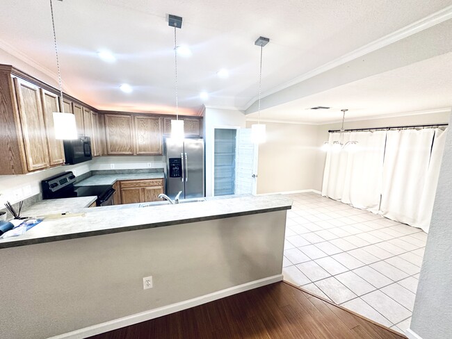 Building Photo - 4218 SW 53rd Cir