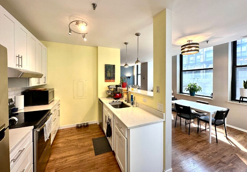 Building Photo - 740 S Federal St