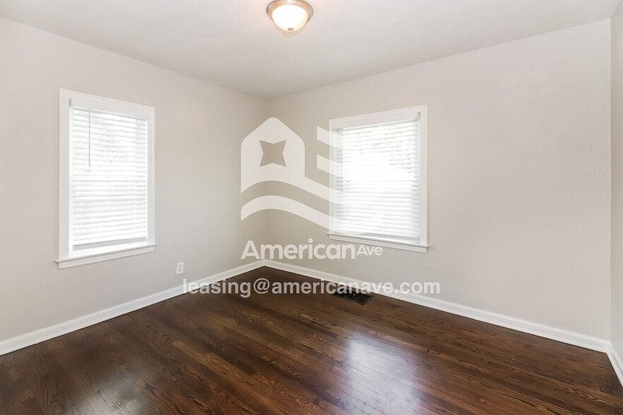 Building Photo - 7859 James A Reed Rd