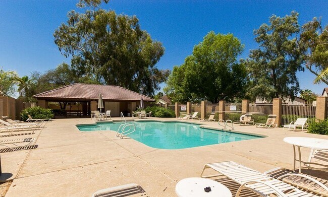 Building Photo - Stylishly Updated 3-Bedroom Home in Prime ...