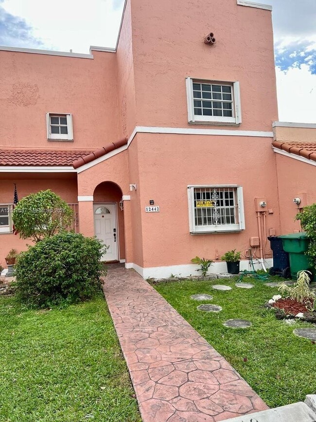 Building Photo - 12442 NW 7th Ln
