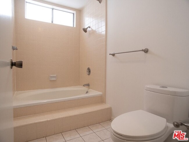 Building Photo - 1655 Selby Ave