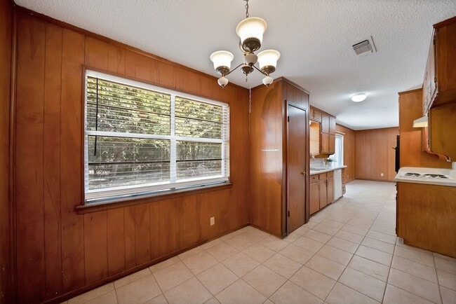 Building Photo - 6516 Perdido Dr