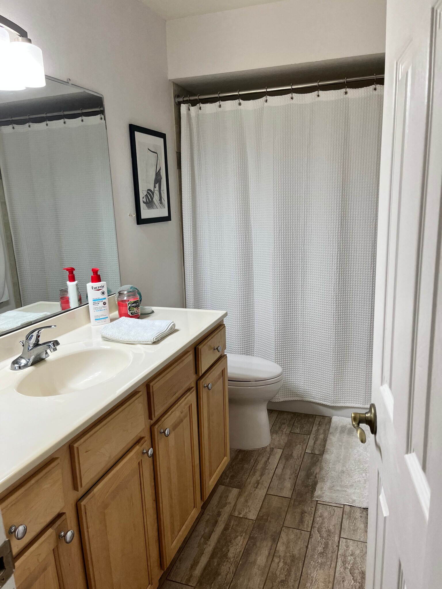 Bathroom - 6150 Gulfport Blvd S