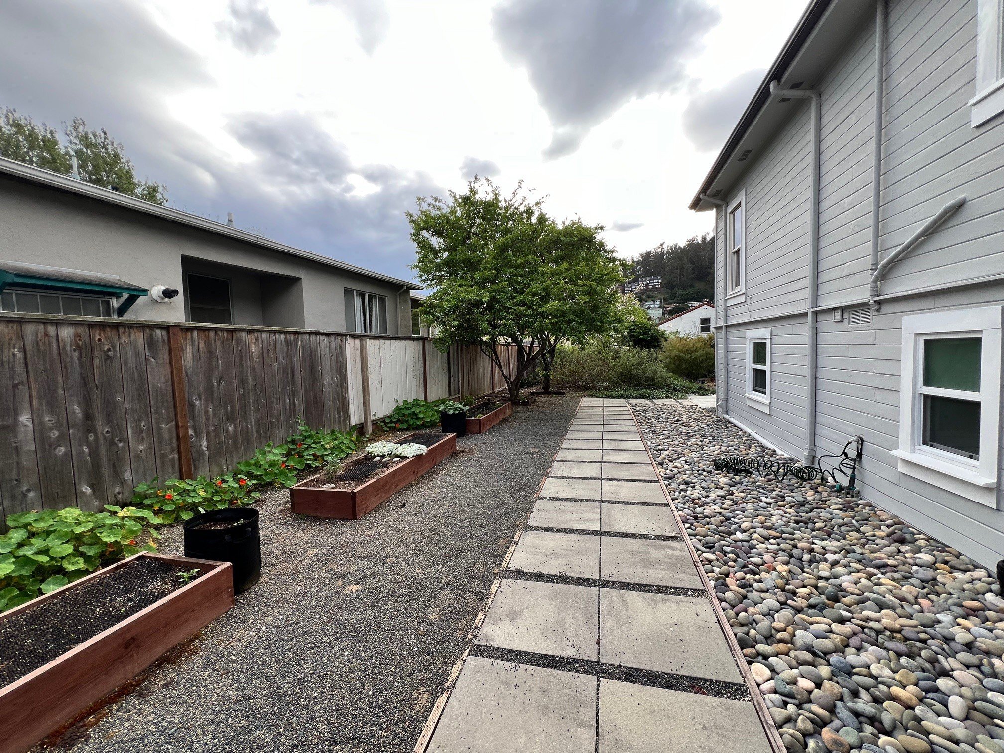 Building Photo - 612 Stannage Ave