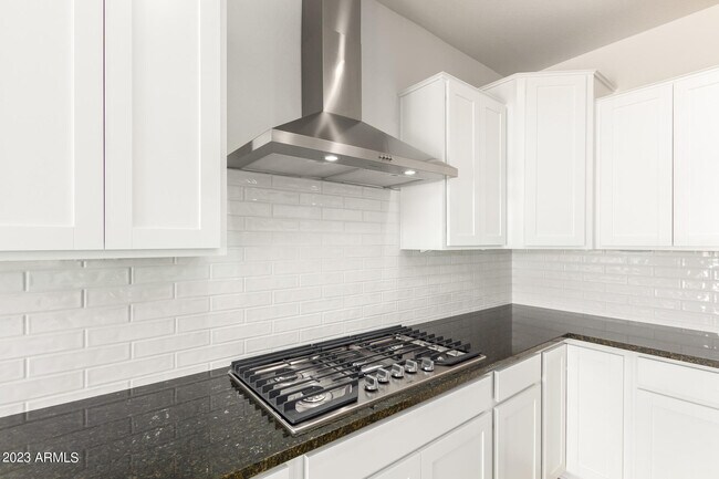 Building Photo - 8529 S 67th Dr