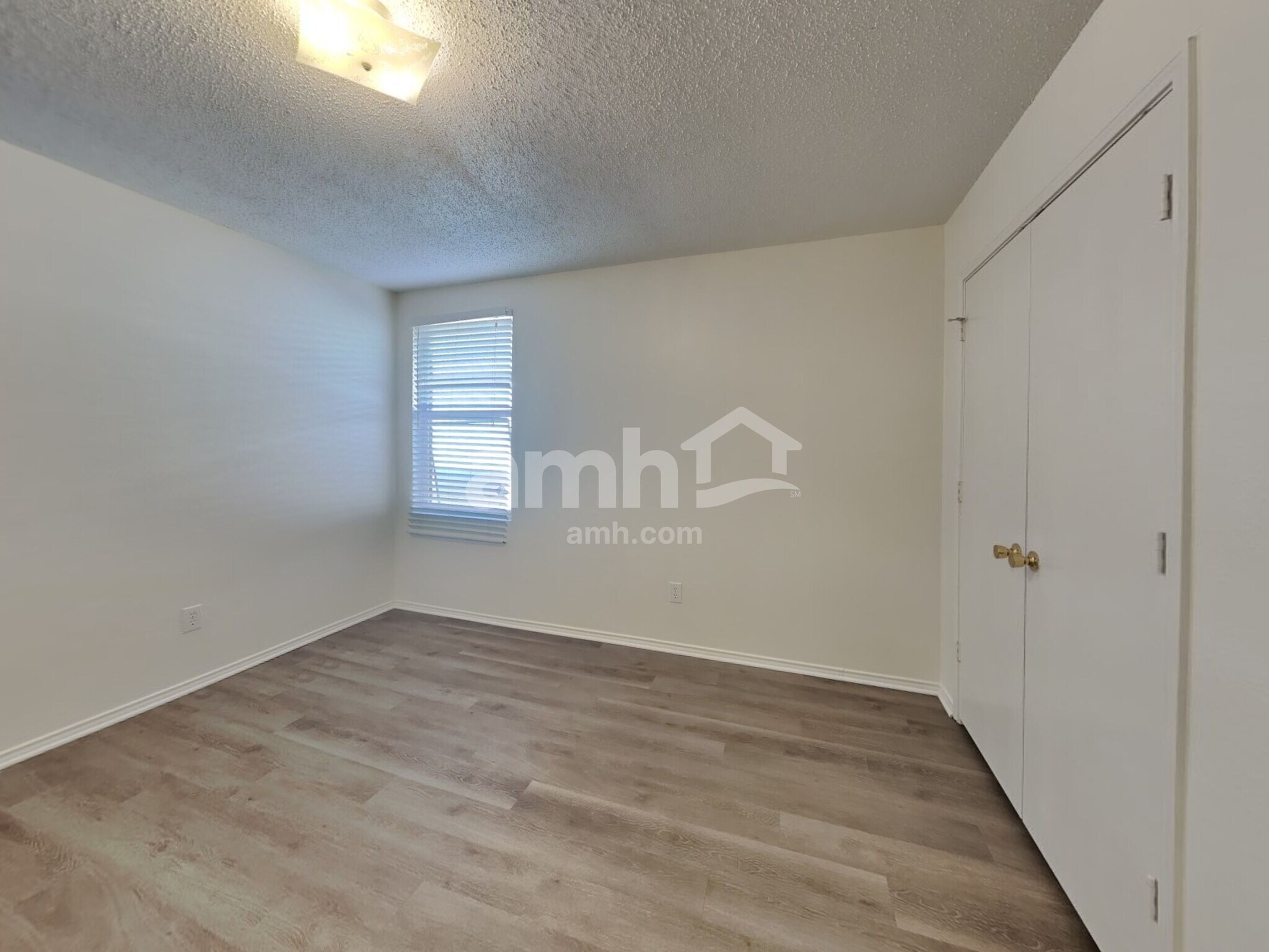 Building Photo - 3913 Country Ln