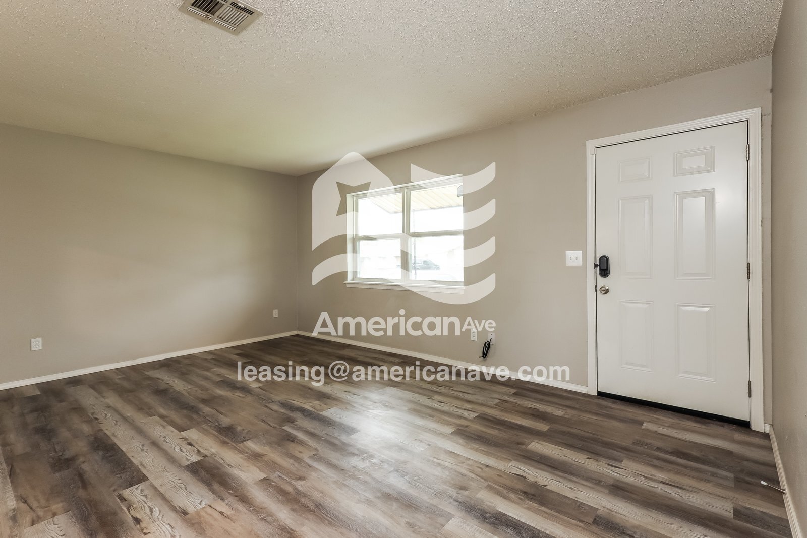 Building Photo - 912 Meadowridge Dr