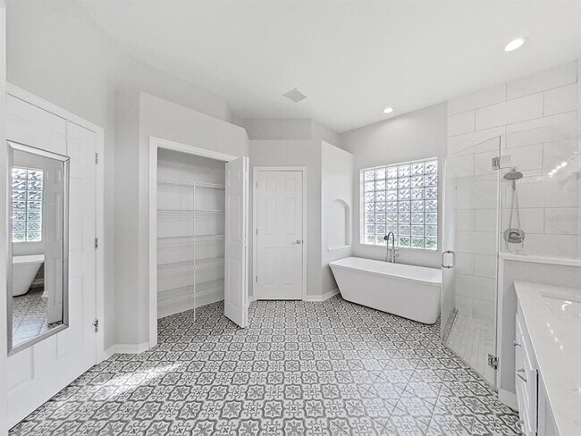 Building Photo - 3307 Kilmer Pl