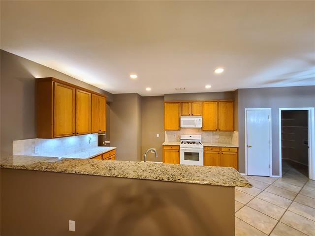 Building Photo - 1 Watergrove Ct