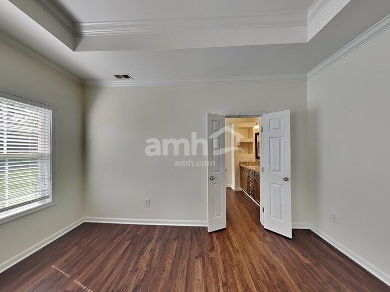 Building Photo - 1311 Carmack Ct