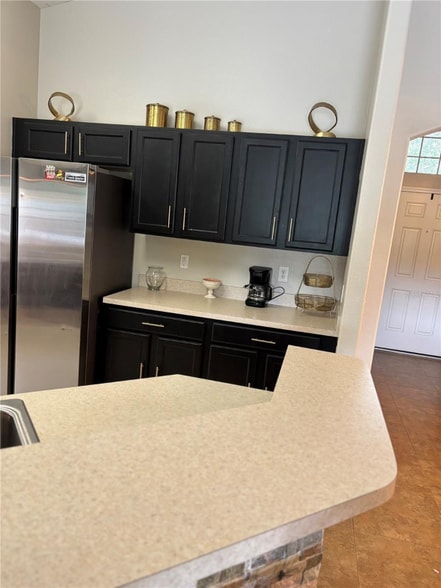 Building Photo - 10742 Shady Preserve Dr